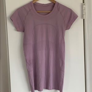Short sleeve Lululemon shirt